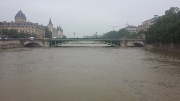 The Seine rising